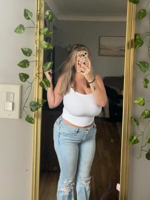 Savannah Nude Photos photo 15