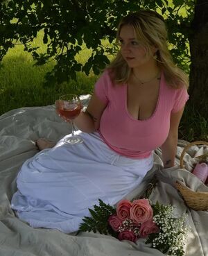 Savannah Nude Photos photo 38