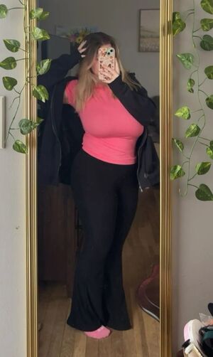 Savannah Nude Photos photo 63
