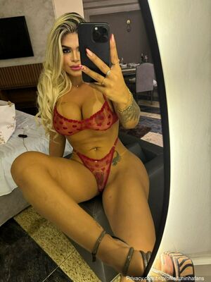 Luna Salvatori Nude Photos photo 16