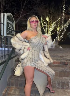 Nicolette Shea Nude Photos photo 229
