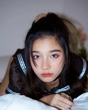 Irisadamsone Nude Photos photo 45