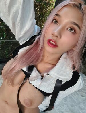 Irisadamsone Nude Photos photo 154