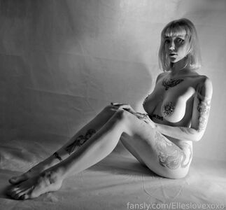 Elleslovexoxo Nude Photos photo 265