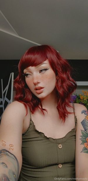 MeltyMochi Nude Photos photo 9