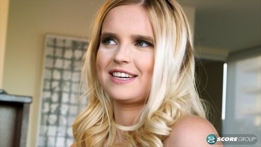 Codi Vore Nude Photos photo 2