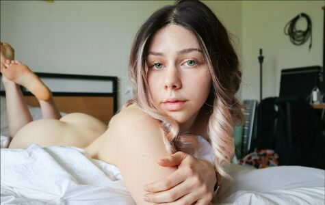Maya Rue Nude Photos photo 18