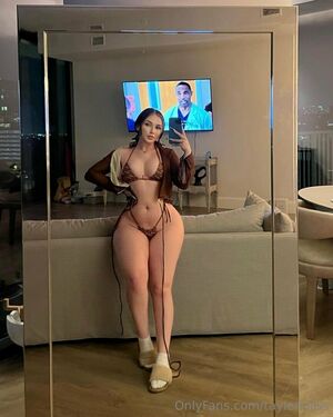 Tayler Hills Nude Photos photo 165