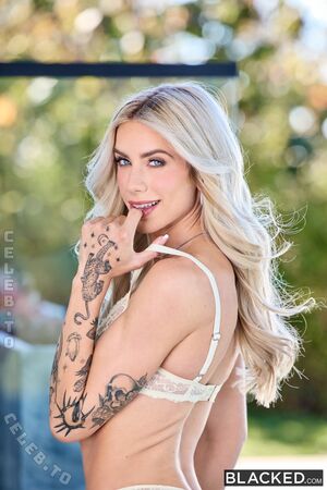 Dakota Lyn Nude Photos photo 74