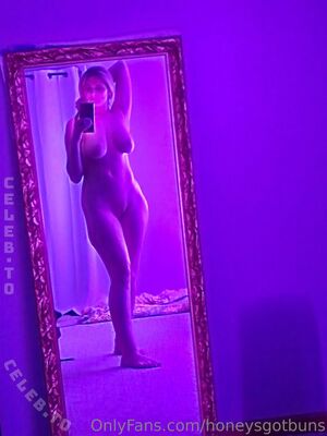 Honeyhasbuns Nude Photos photo 36