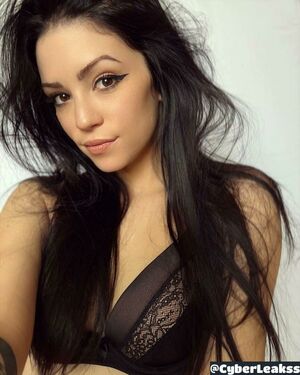 Lila Layne Nude Photos photo 11