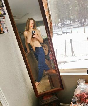 OctaviaRed Nude Photos photo 43
