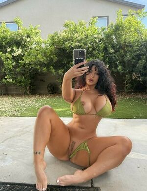 Zoe Renea Nude Photos photo 30
