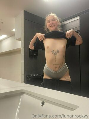 LunanRockyy Nude Photos photo 20