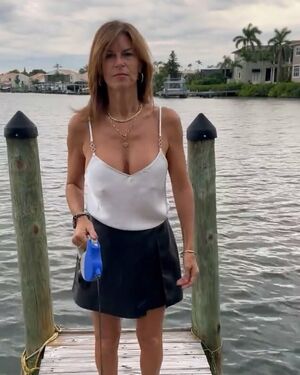 Mary Burke Nude Photos photo 113