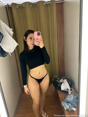 Ana Schultz Nude Photos photo 116