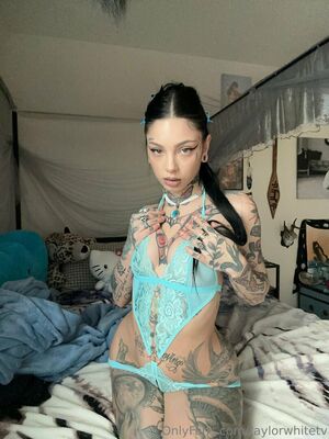 Taylor White Nude Photos photo 93