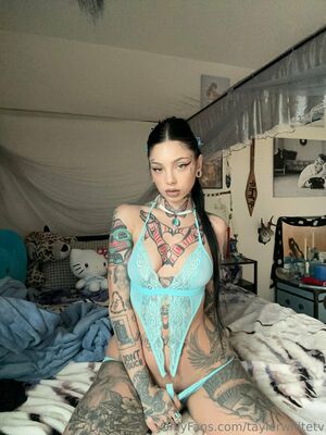 Taylor White Nude Photos photo 94