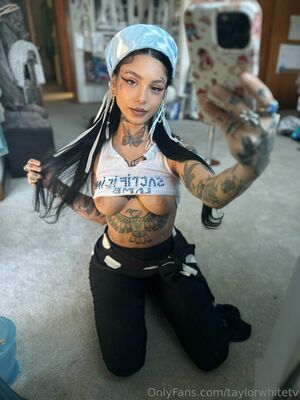 Taylor White Nude Photos photo 230