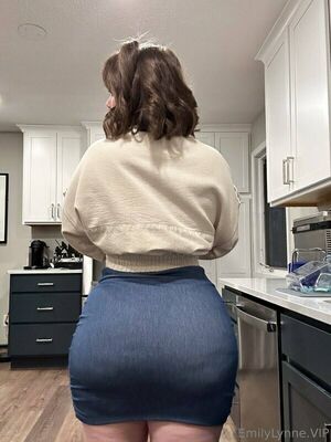 Emily Lynne Nude Photos photo 7