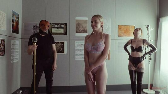 Charlotte Sartre Nude Photos photo 215