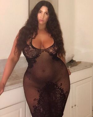 Lizvrose Nude Photos photo 78