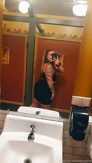 Lexxyypnw Nude Photos photo 73