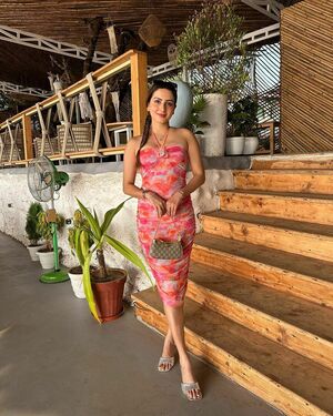 Zaraxyazmin Nude Photos photo 4