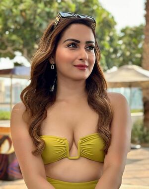 Zaraxyazmin Nude Photos photo 38