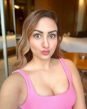 Zaraxyazmin Nude Photos photo 44