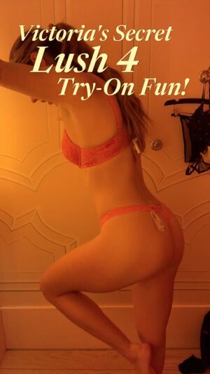 Nadia Foxx Nude Photos photo 20
