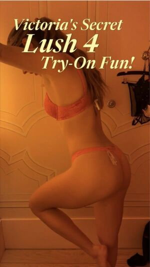 Nadia Foxx Nude Photos photo 21