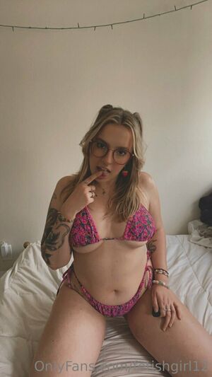 Fetishgirl12 Nude Photos photo 38