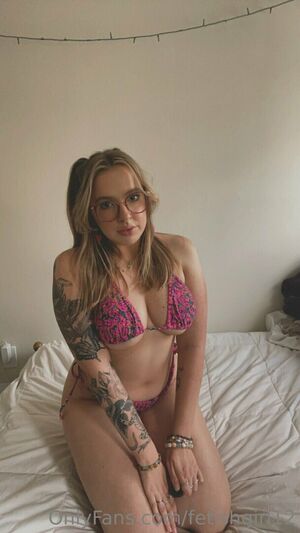 Fetishgirl12 Nude Photos photo 41