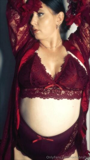 Nadiabratke Nude Photos photo 51