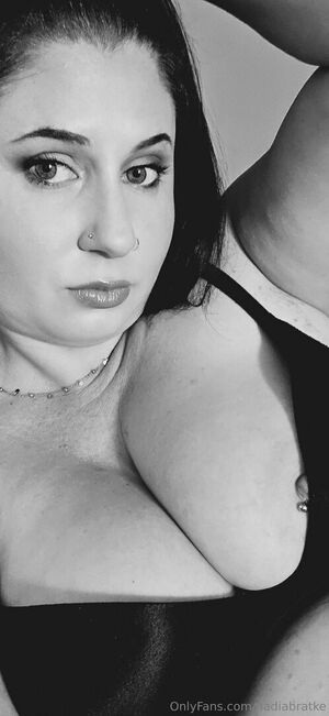 Nadiabratke Nude Photos photo 115