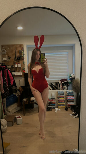 erin gilfoy Nude Photos photo 72