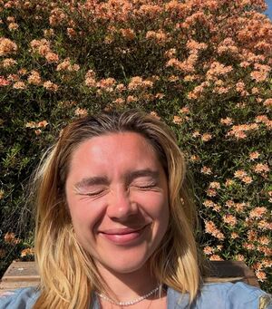 Florence Pugh Nude Photos photo 65