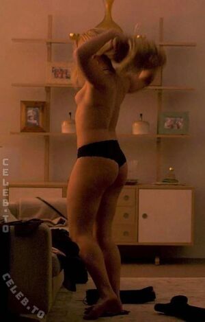 Florence Pugh Nude Photos photo 74