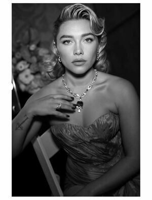 Florence Pugh Nude Photos photo 87