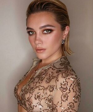 Florence Pugh Nude Photos photo 233