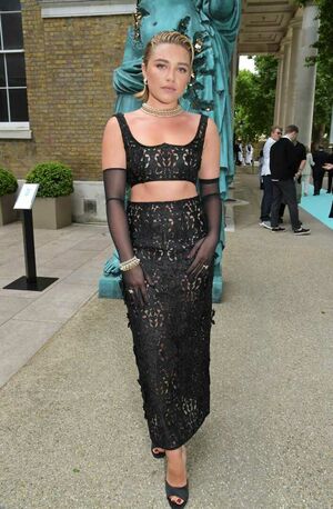 Florence Pugh Nude Photos photo 262