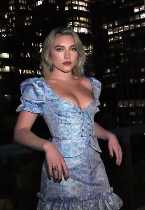 Florence Pugh Nude Photos photo 281