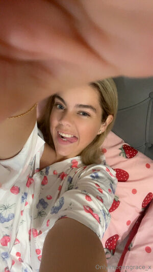 ItsImogenGrace Nude Photos photo 72