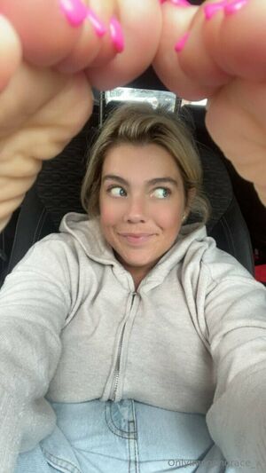 ItsImogenGrace Nude Photos photo 85