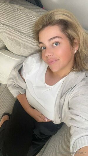 ItsImogenGrace Nude Photos photo 113