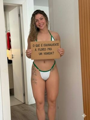 Dani Motta Nude Photos photo 27