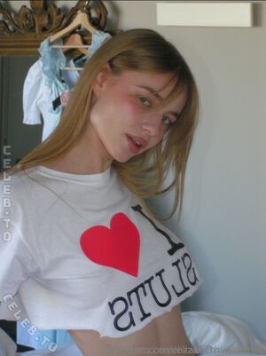 Elizabeth Vasilenko Nude Photos photo 99