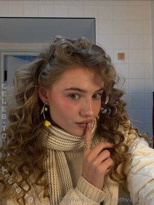 Elizabeth Vasilenko Nude Photos photo 235