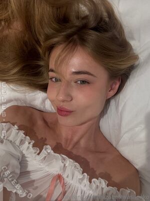 Elizabeth Vasilenko Nude Photos photo 238